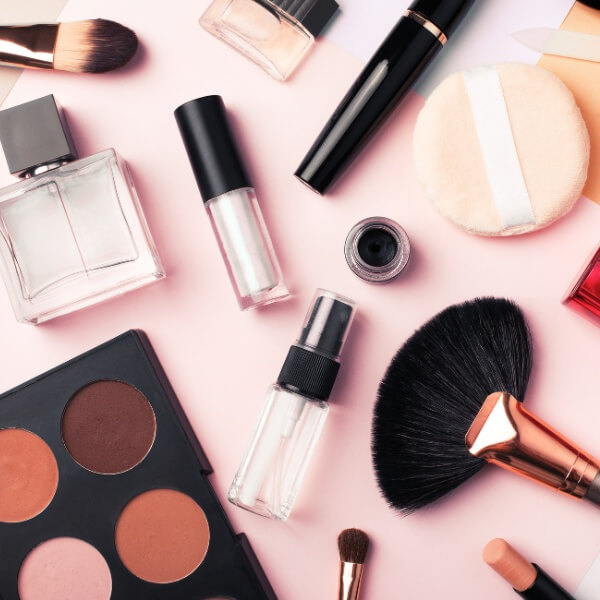 Complete Make Up Artist & Beauty Treatment Consultant Level 3